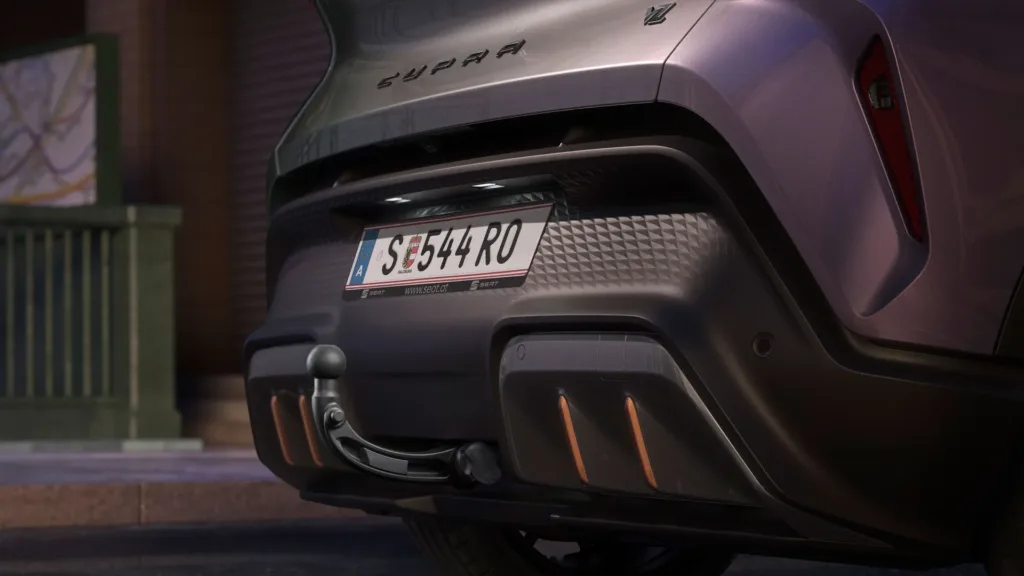 [Titel] - Altenburg-Garage AG - Cupra Raval mit Anhängerkupplung